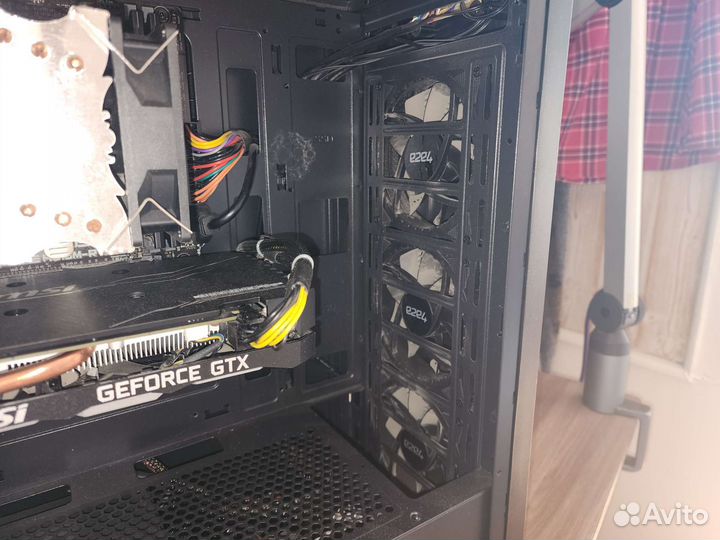 Компьютер игровой E2E4