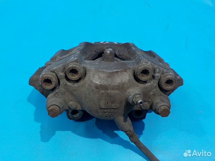 Тормозной суппорт передний левый mercedes-benz C-c