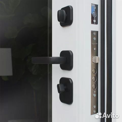 Дверь входная Ливерпуль шумоизоляционная