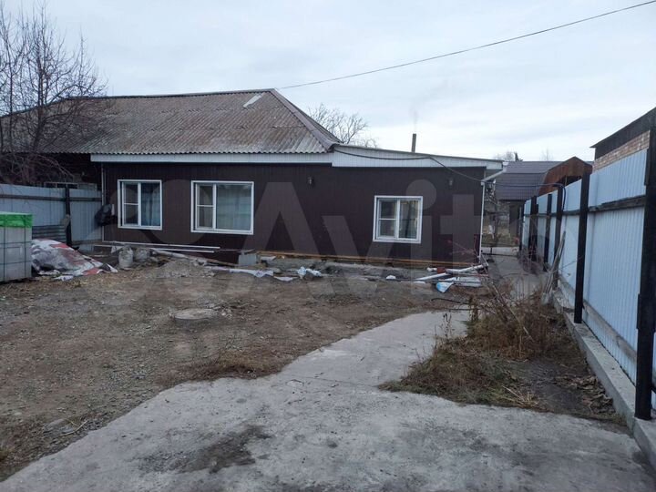 Дом 600 м² на участке 16 сот.