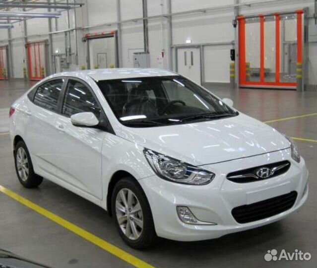 Бампер задний белый hyundai solaris 1