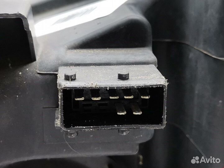 Фара передняя для Peugeot-Citroen 207 9649986180