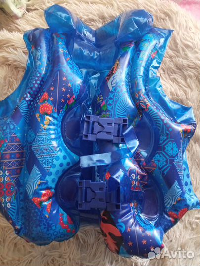 Жилет для купания