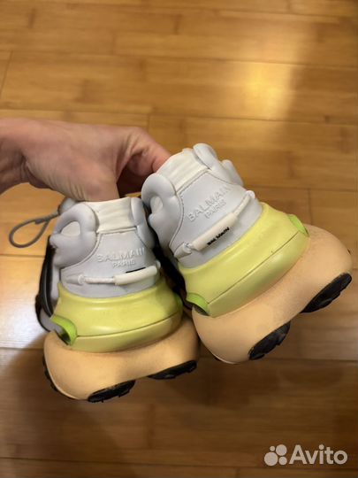 Кроссовки balmain