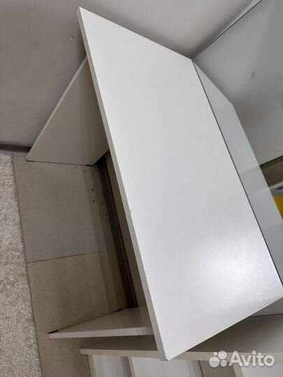 Компьютерный стол IKEA