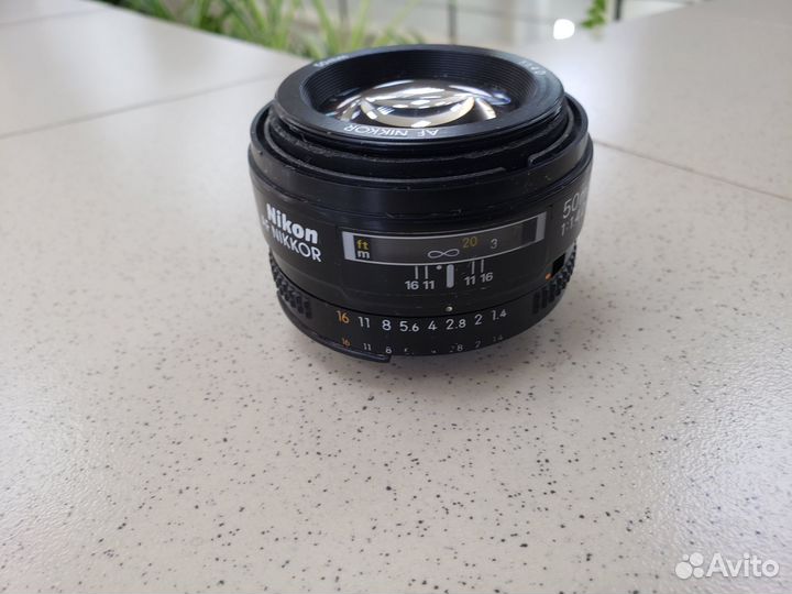 Объектив Nikon 50mm f 1.4d