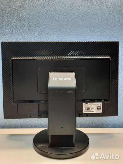 Монитор Samsung SyncMaster 24