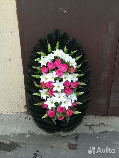 Ритуальные венки без посредников со склада