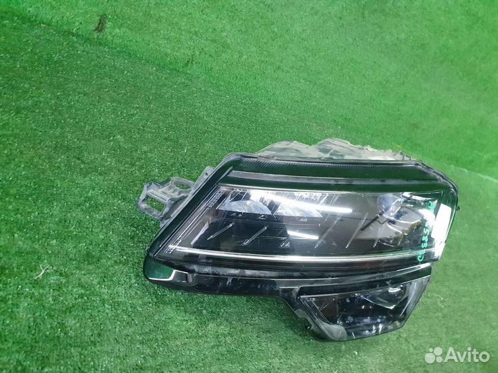 Фара левая Skoda Karoq