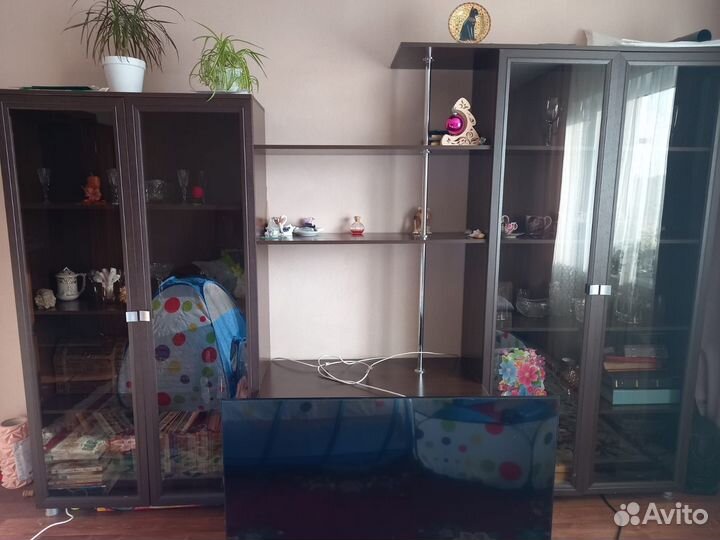 Стенка горка в гостиную бу