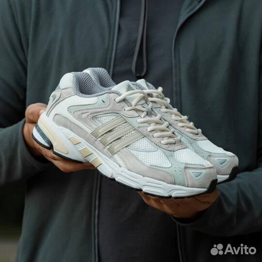 Adidas Response CL