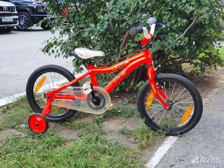 Велосипед детский лёгкий, на 4-6 лет