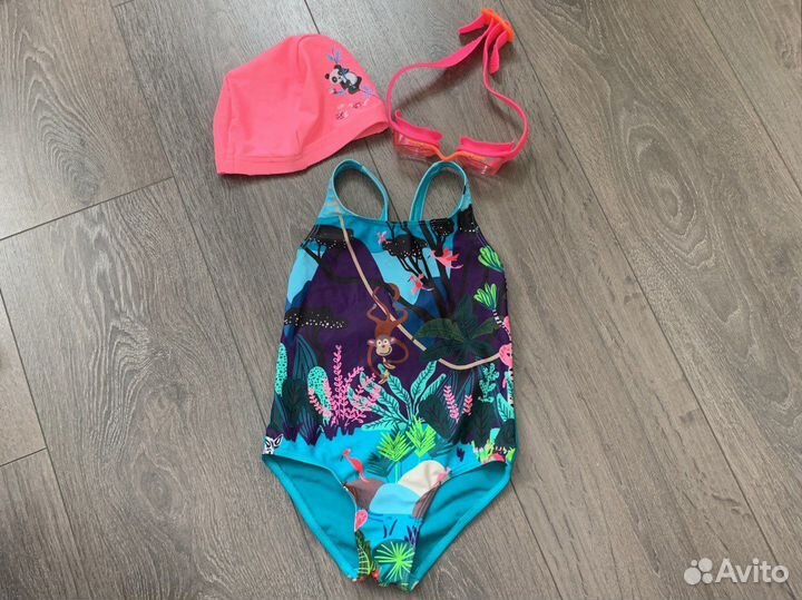 Шапочки, плавки, купальник, очки для плавания