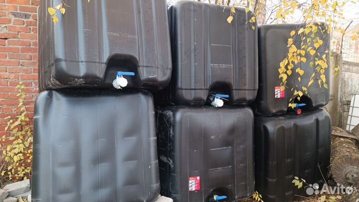 Колба пластиковая,ёмкость,тара,бак от еврокуба