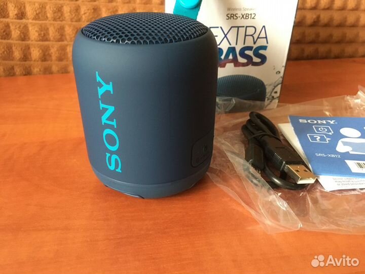 Портативная колонка Sony SRS-XB12