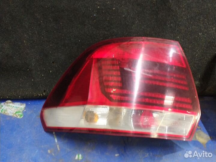 Фонарь задний Фольксваген Поло 5