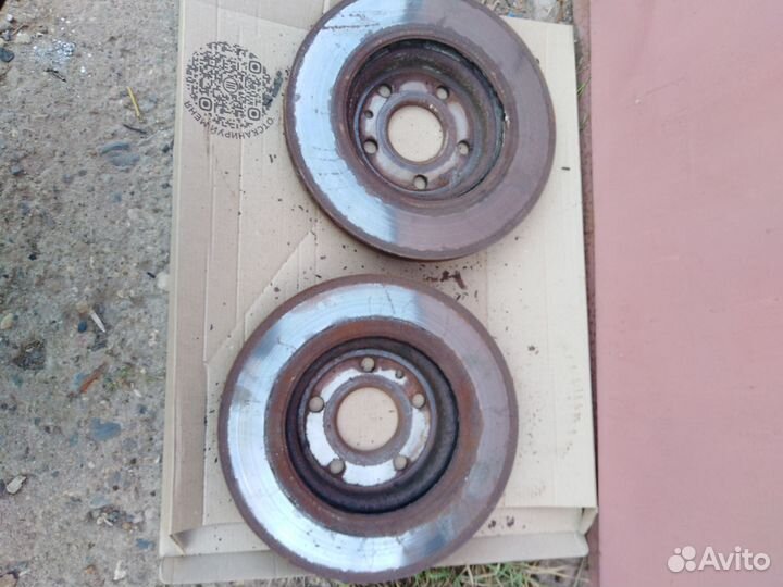 Тормозные диски Шевроле Круз