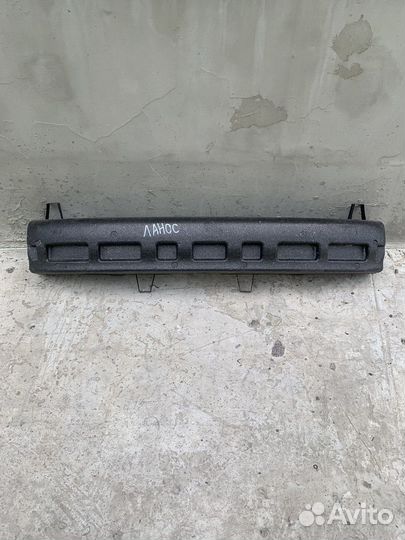 Услитель заднего бампера (пенопласт) lanos