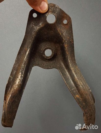 Рычаги верхние передние на москвич 402/407