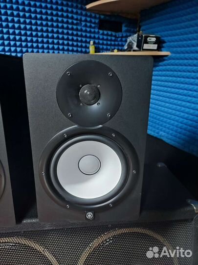 Студийные мониторы Yamaha hs8