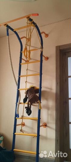 Детская шведская стенка