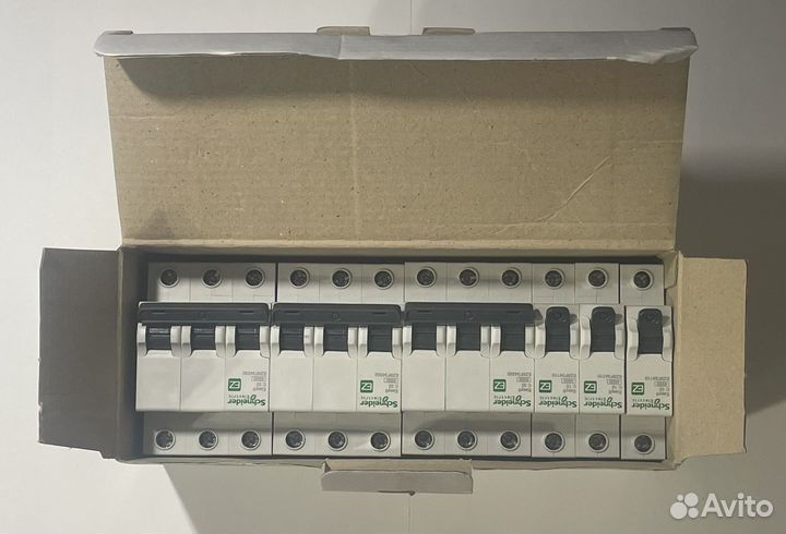 Выключатель автоматический Schneider Electric