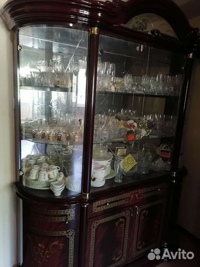 Буфеты и серванты бу