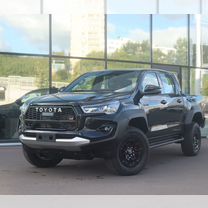 Новый Toyota Hilux 2.8 AT, 2024, цена от 8 300 000 руб.