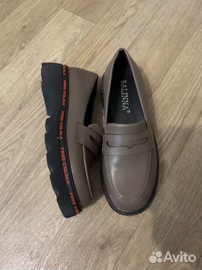 Лоферы женские 38 размер