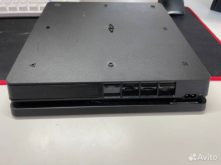 Sony ps4 slim 500gb + Игры + 3 Геймпада