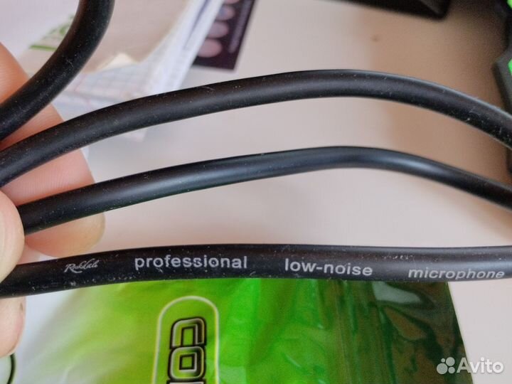 Студийный конденсаторный микрофон Samson C03