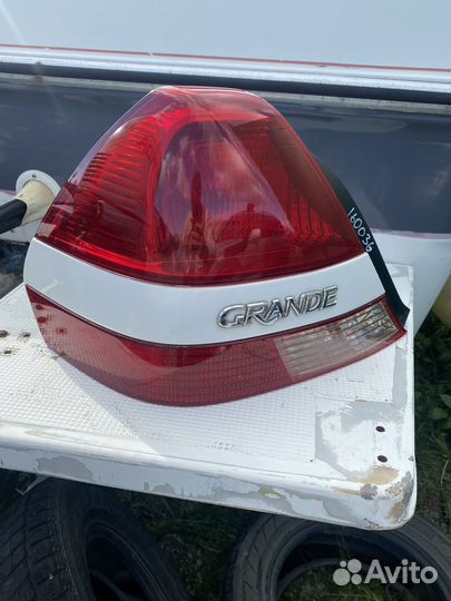 Стоп сигнал на mark 2 110/115 кузов левый