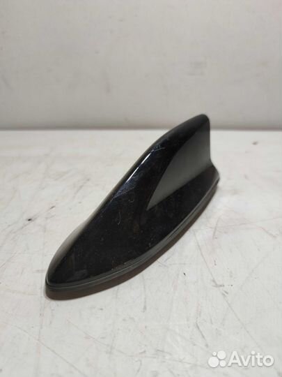 Антенна на крышу плавник Toyota RAV4 40 Prius 50