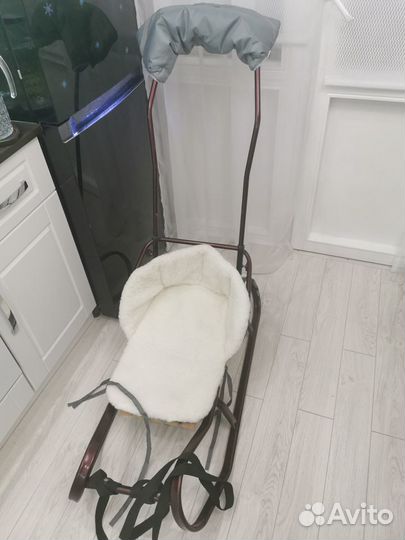 Санки с сидушкой и муфтой