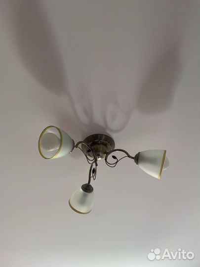 Люстра потолочная бу