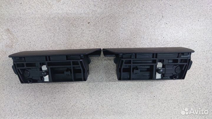 Крепление шторки багажника бмв Х5 Е53