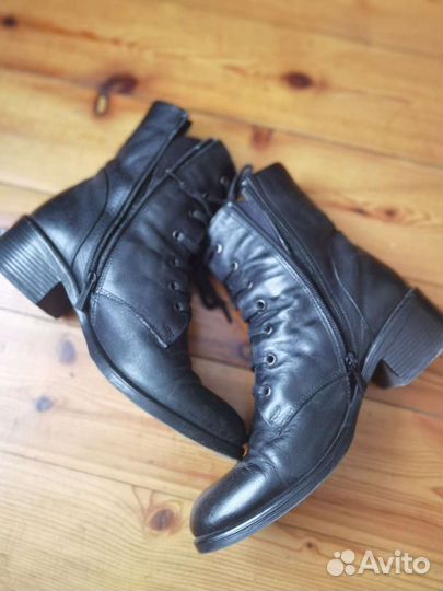 Ботинки женские 38 размер