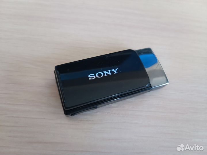 Bluetooth гарнитура sony