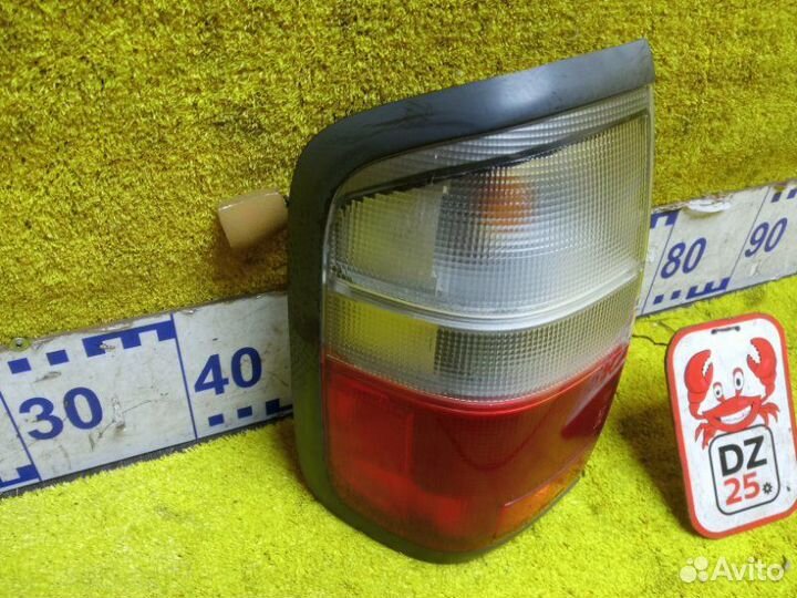 Стоп-сигнал задний левый Nissan Terrano