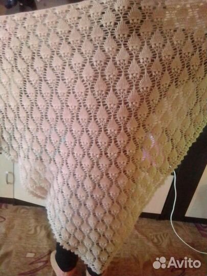 Шаль ручной работы