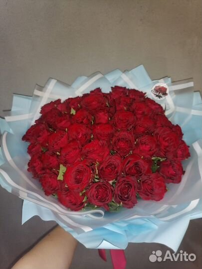 Владикавказ. Цветы. 31 Роза. Экспресс Доставка