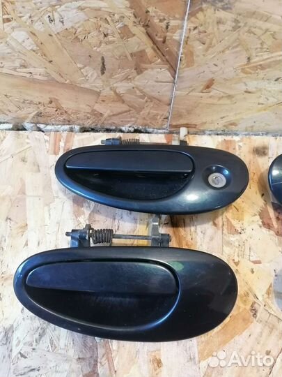 Дверные ручки наружние Dodge stratus 2