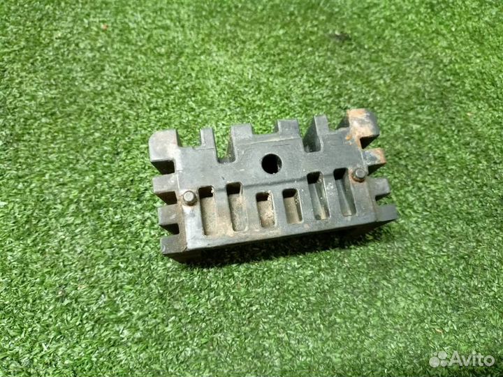 Опора под домкрат VW Touareg 2002-2010