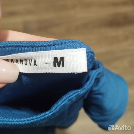 Платье короткое женское 44 размер новое