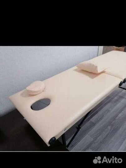 Кушетки массажные, новые