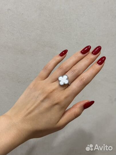 Серьги, колье, кольцо van cleef