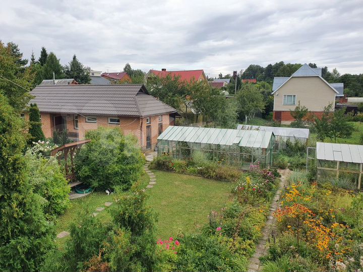 Дом 90 м² на участке 12 сот.