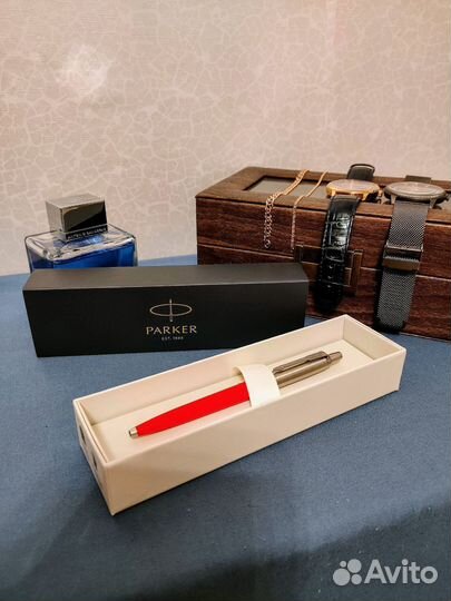 Шариковая ручка parker