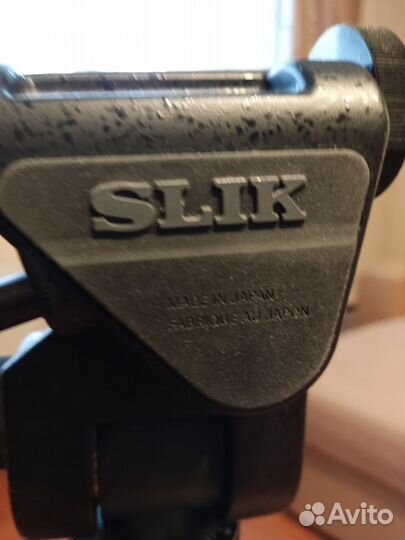 Штатив Slik Professional 4