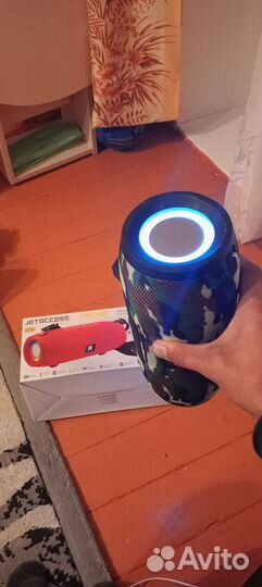 Блютуз колонка